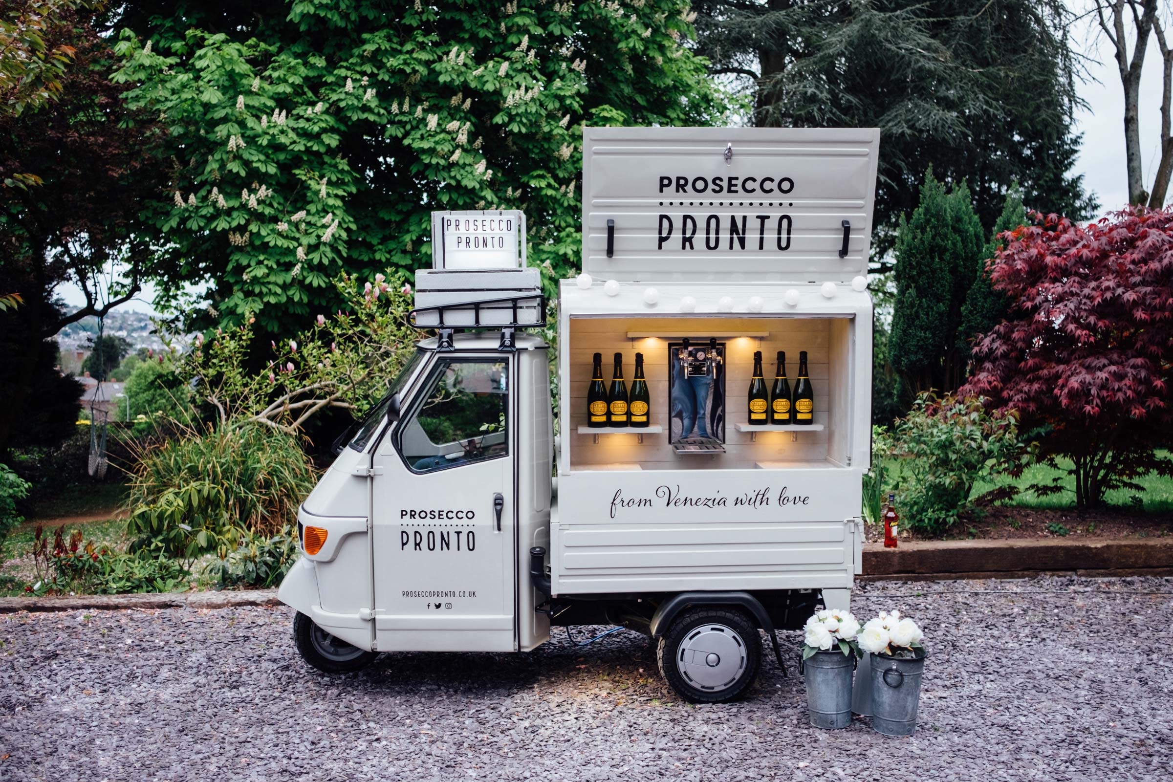 Prosecco Pronto John Jane